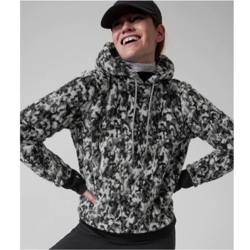 Athleta Tugga Sherpa Jacquard Hoodie Size Small